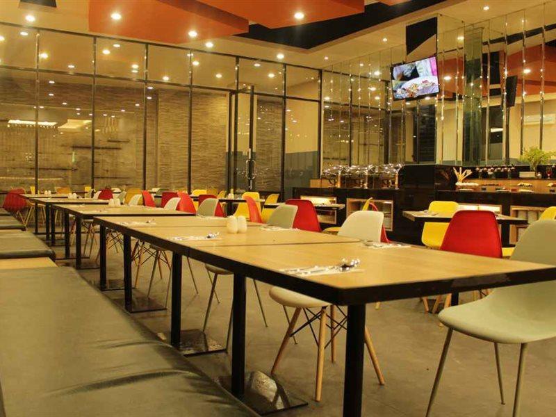 Hotel Mutiara Mitra Reddoorz Padang Sidempuan Exterior photo
